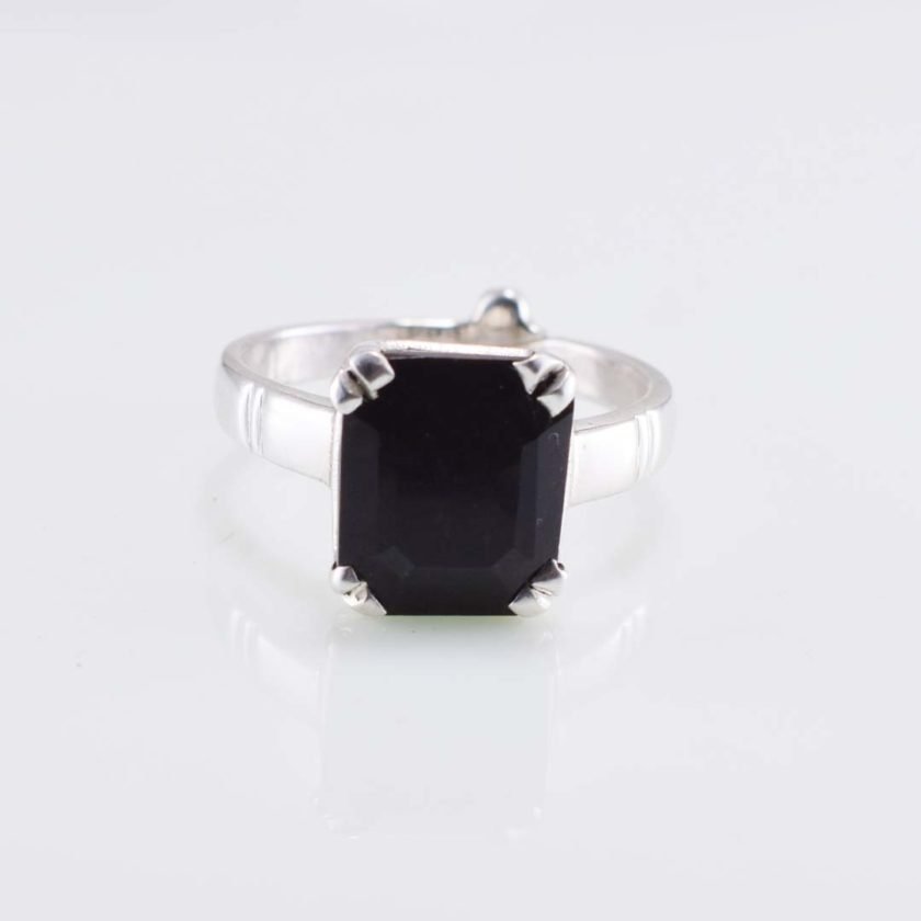Black Hakik Ring